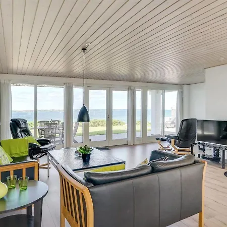 Holiday Amira - 5m From The Sea In Funen 펜션